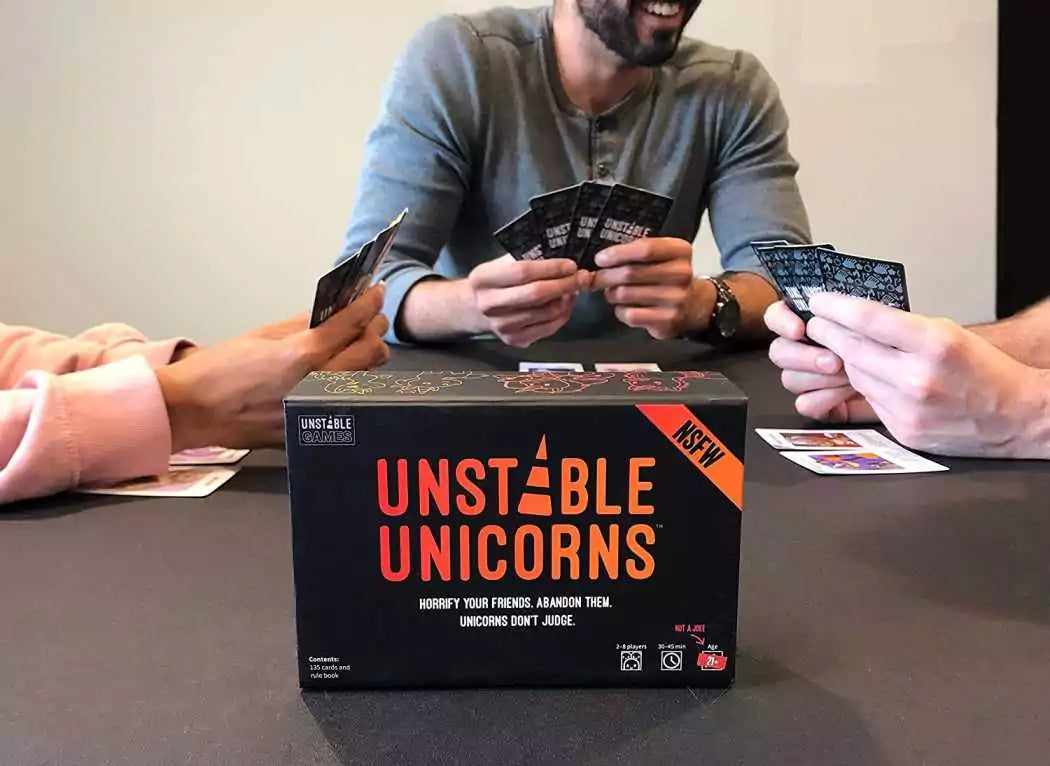 Untable Unicorns (NSFW) Inglés